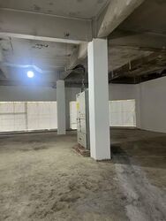Ang Mo Kio Avenue 6 (D20), Shop House #531648631